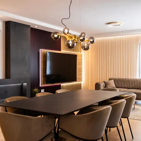 Apartamento The Imperial Grand By Belmont Realty *
