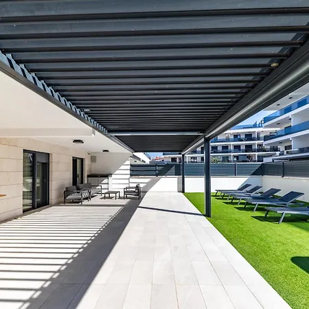 Apartman The Imperial Grand By Belmont Realty *