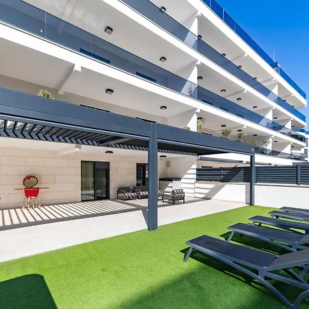 The Imperial Grand By Belmont Realty Apartamento