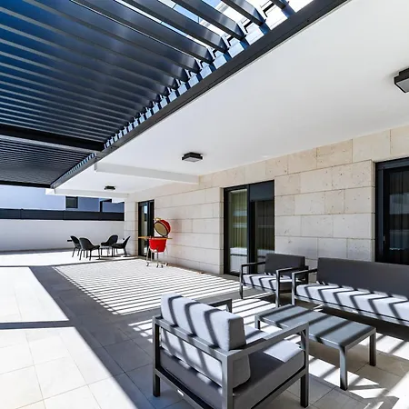 Apartamento The Imperial Grand By Belmont Realty